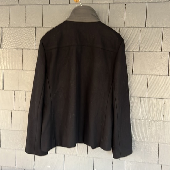 J.Crew vintage black wool coat! - Picture 5 of 10